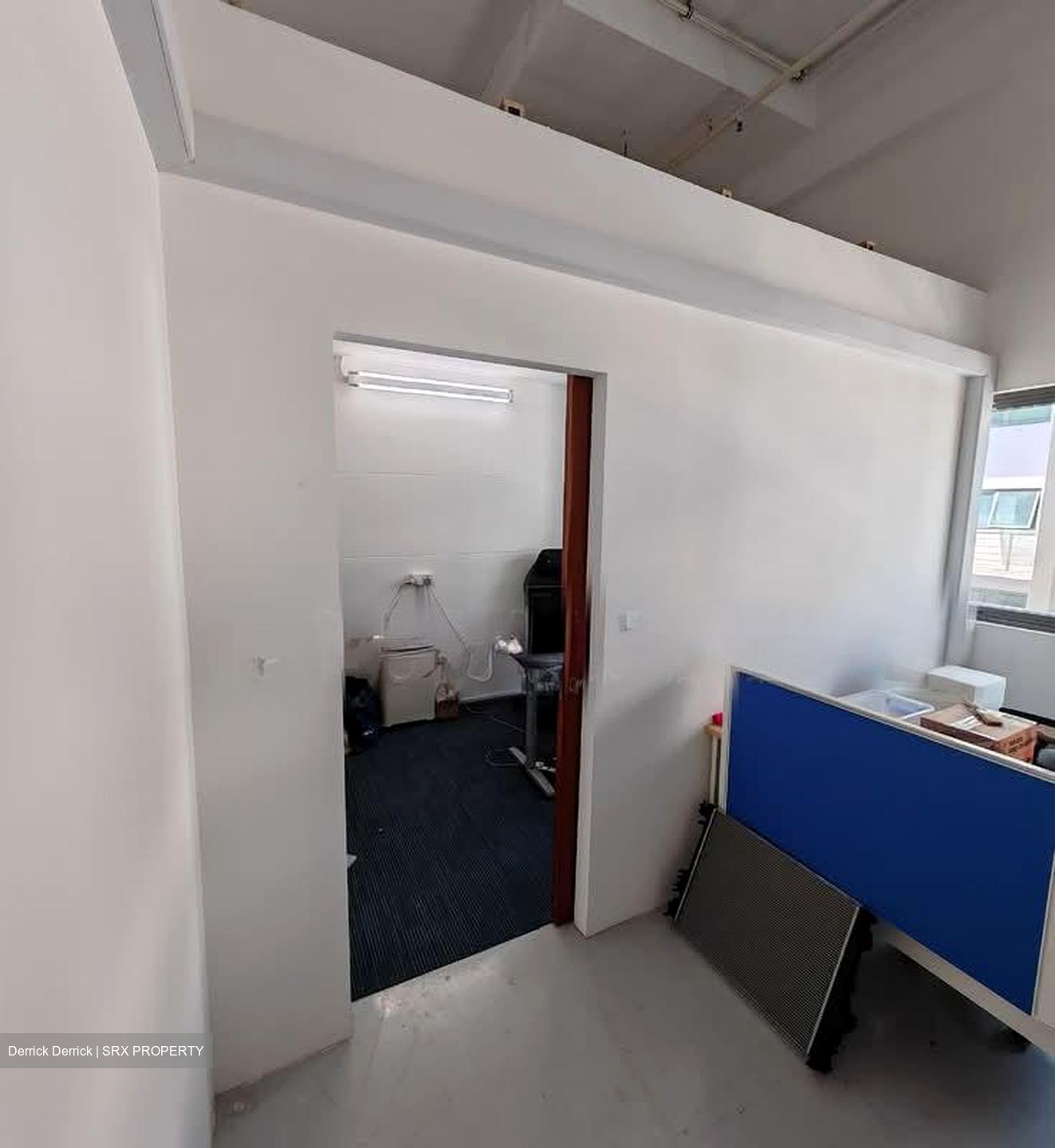 Premier @ Kaki Bukit (D14), Factory #567490311